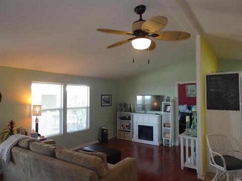 10 Valencia Dr, Fairfield, CA 94533 photo 10