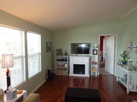 10 Valencia Dr, Fairfield, CA 94533 photo 25