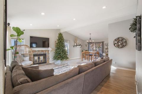 265 Robin Ave, Cotati, CA 94931 photo 6