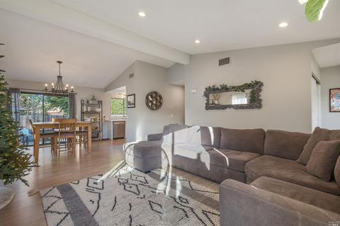 265 Robin Ave, Cotati, CA 94931 photo 10