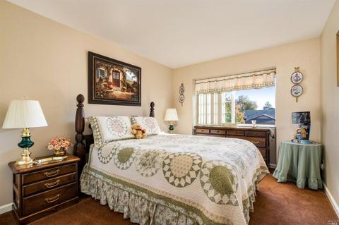 2407 Button Ct, Santa Rosa, CA 95403 photo 24