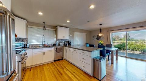 1155 Grape Ln, Rutherford, CA 94573 photo 25