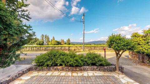 1155 Grape Ln, Rutherford, CA 94573 photo 2