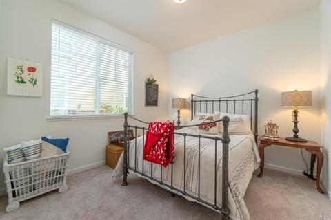 2143 Eva St, Napa, CA 94559 photo 11