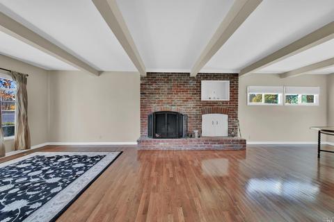 1391 Mariposa St, Vallejo, CA 94590 photo 12
