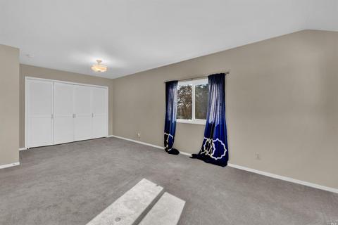 1391 Mariposa St, Vallejo, CA 94590 photo 32