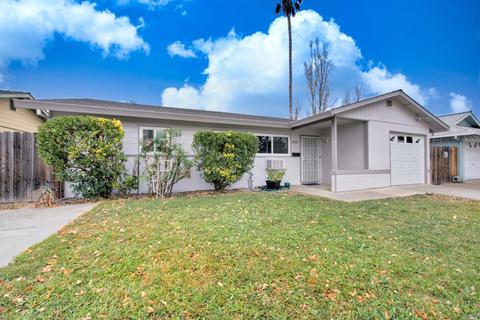 1019 1st St, Fairfield, CA 94533 photo 8