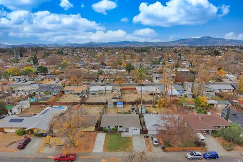 1019 1st St, Fairfield, CA 94533 photo 2
