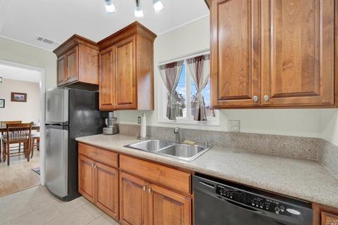 1019 1st St, Fairfield, CA 94533 photo 26