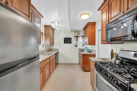 1019 1st St, Fairfield, CA 94533 photo 21