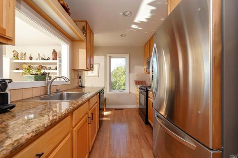 20 Racoon Ln, Tiburon, CA 94920 photo 24