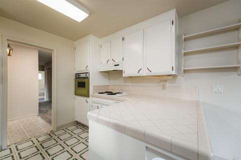 168 Doolan Dr, Ukiah, CA 95482 photo 11