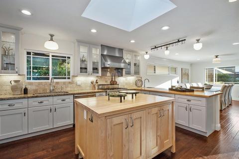 597 Este Madera Dr, Sonoma, CA 95476 photo 22
