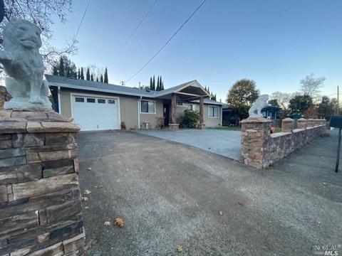 1398 Berkeley Way, Ukiah, CA 95482 photo 1