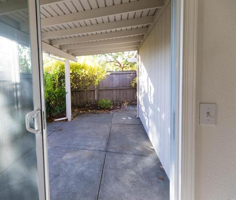 806 Fred Waring Ct, Windsor, CA 95492 photo 14