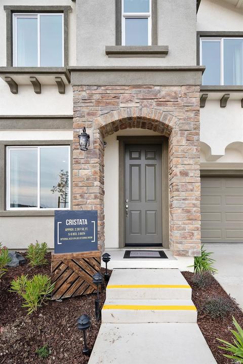 2108 Parsons Dr, Fairfield, CA 94533 photo 2