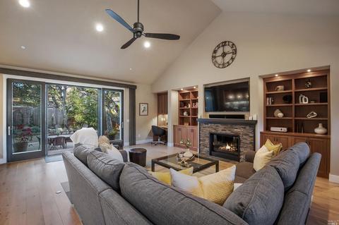 1 Ricci Ct, Petaluma, CA 94952 photo 4