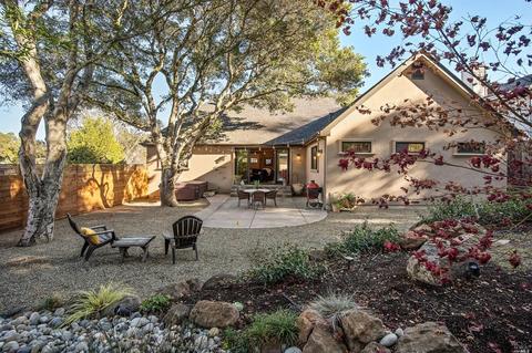 1 Ricci Ct, Petaluma, CA 94952 photo 2