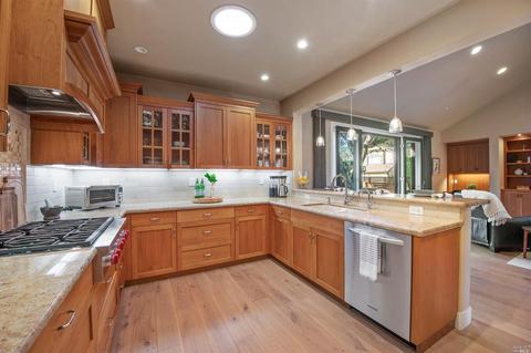 1 Ricci Ct, Petaluma, CA 94952 photo 17