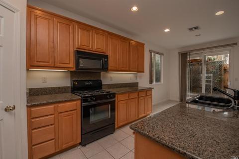 Undisclosed, Fairfield, CA 94533 photo 6