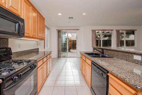 Undisclosed, Fairfield, CA 94533 photo 7