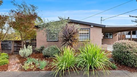 120 Lilienthal Ave, Napa, CA 94558 photo 1