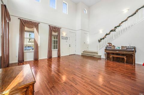 860 Bristol Ct, Dixon, CA 95620 photo 8