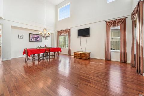 860 Bristol Ct, Dixon, CA 95620 photo 6