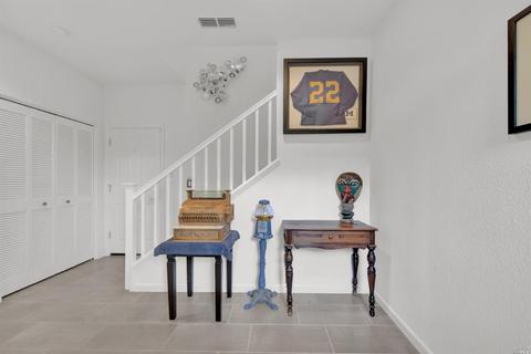 2252 Eva St, Napa, CA 94559 photo 6