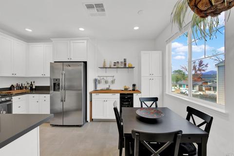2252 Eva St, Napa, CA 94559 photo 19