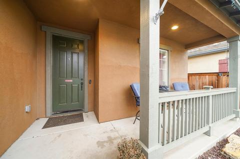 470 Syracuse Ln, Dixon, CA 95620 photo 2
