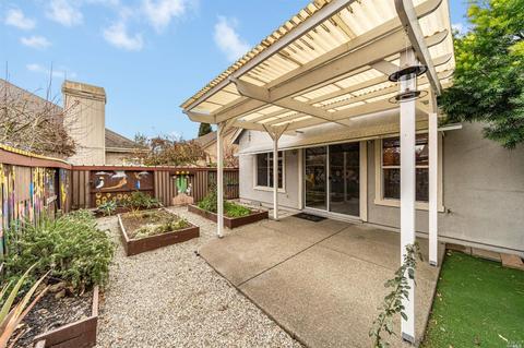 808 Glen Miller Dr, Windsor, CA 95492 photo 21