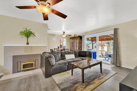 226 Navone St, Vallejo, CA 94591 photo 7