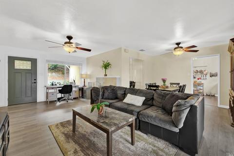 226 Navone St, Vallejo, CA 94591 photo 8