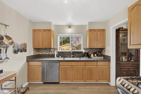 226 Navone St, Vallejo, CA 94591 photo 17
