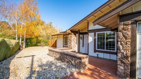 1390 Shea Ter, Vallejo, CA 94591 photo 2