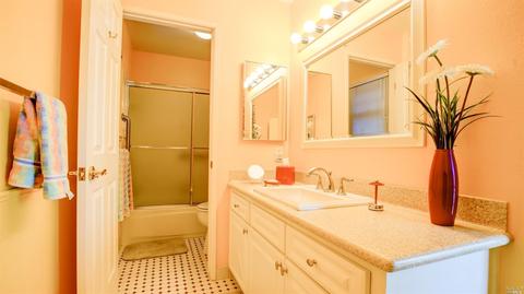 1390 Shea Ter, Vallejo, CA 94591 photo 24