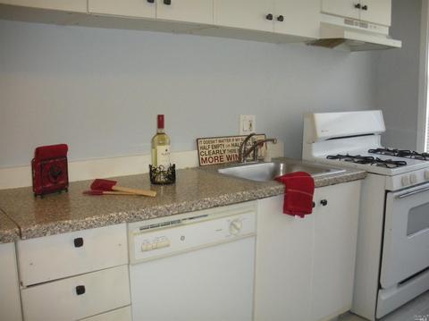 8 Selfridge St, Vallejo, CA 94590 photo 14