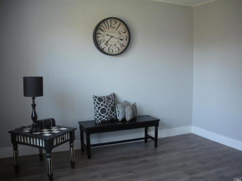 8 Selfridge St, Vallejo, CA 94590 photo 3