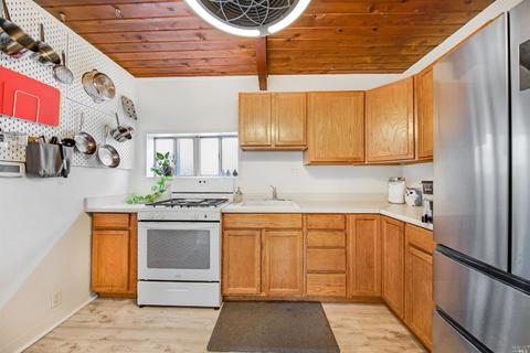 635 Rodeo Ave, Rodeo, CA 94572 photo 11