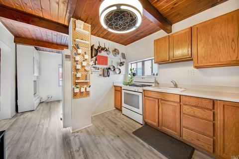 635 Rodeo Ave, Rodeo, CA 94572 photo 12