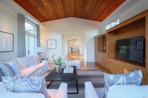 8 Robertson Ter, Mill Valley, CA 94941 photo 5