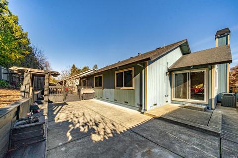 410 Wilson Ln, Windsor, CA 95492 photo 20