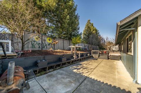 410 Wilson Ln, Windsor, CA 95492 photo 19