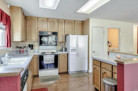 414 Nut Tree Rd, Vacaville, CA 95687 photo 10