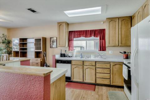 414 Nut Tree Rd, Vacaville, CA 95687 photo 15