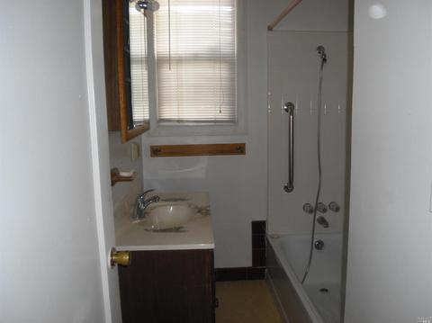 212 Steffan St, Vallejo, CA 94591 photo 8