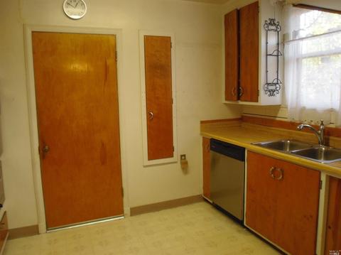 212 Steffan St, Vallejo, CA 94591 photo 4