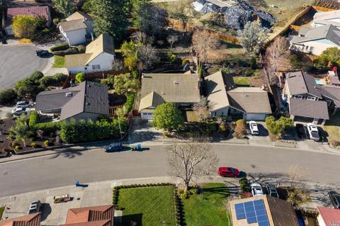 325 Smith Dr, Petaluma, CA 94952 photo 39