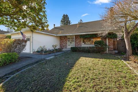 325 Smith Dr, Petaluma, CA 94952 photo 1